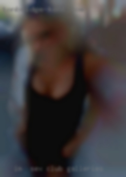 Im  on here to find something sex club galleries specific.
